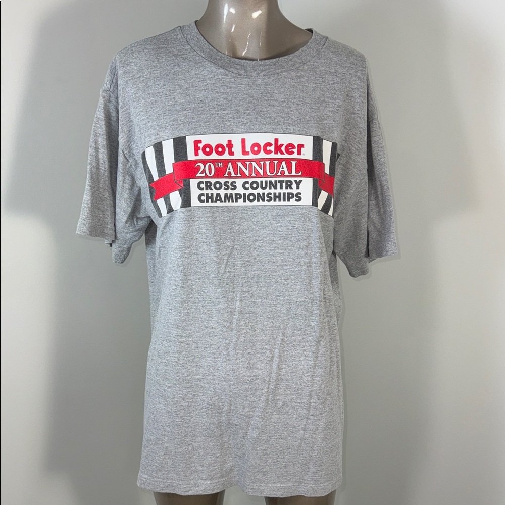 Vintage Adidas Foot Locker 20th Cross Country Gray Short Sleeve Men's Tee